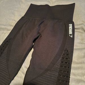 Gymshsark energy seamless leggings. High waisted Black SzMed.NWOT. Never worn.